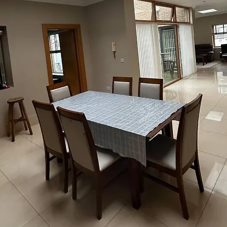 Spacious House Close Temple Bar 3* Dublin